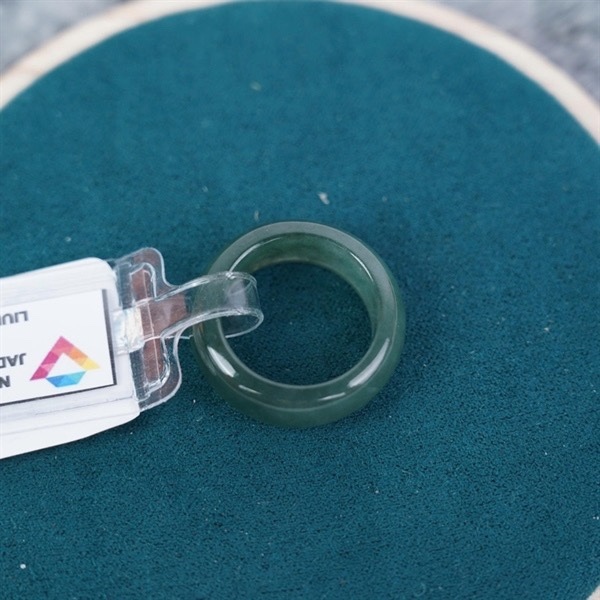 Nhẫn cẩm thạch My+