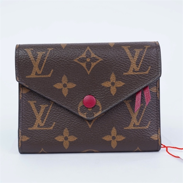 Ví LV gập 3 hoa nâu nút tím KG+