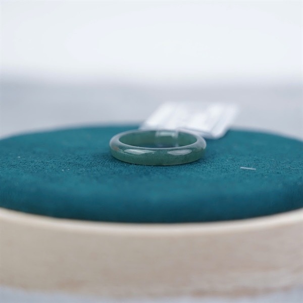 Nhẫn cẩm thạch xanh Gua+