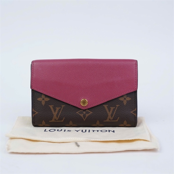 Ví LV hoa nâu nắp hồng KG+