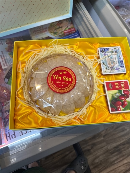 Yến Sào Tổ