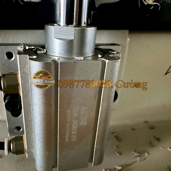 Xi lanh khí nén chuyển động tịnh tiến DKG40-30-25S
