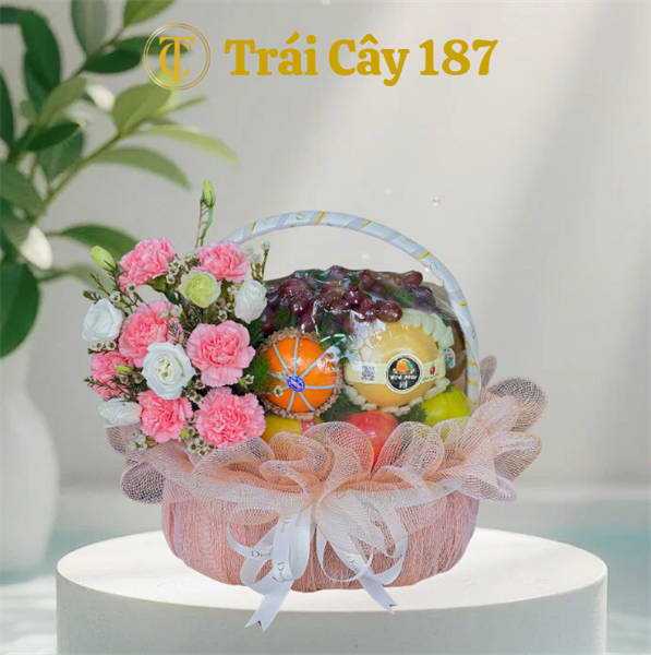 Giỏ Trái Cây Mix Hoa Cẩm Chướng Tone Hồng