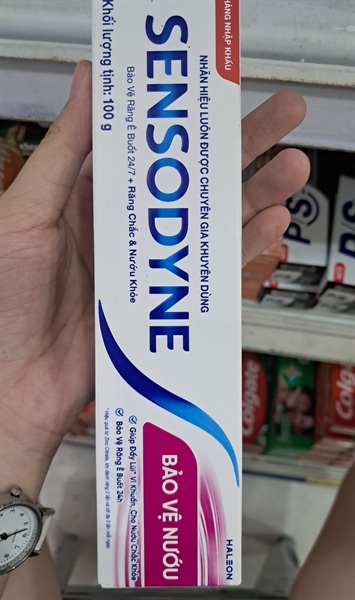 Kem đánh răng Sensodyne 100g