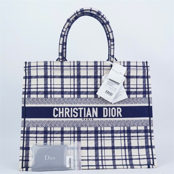 Túi Dior Tote trắng sọc xanh (50-MA-0261) sz42 (MV) KG+