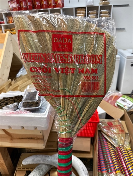 Chổi Việt Nam