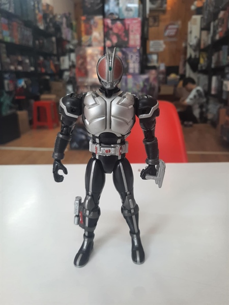 Mua bán (NO BOX PHAI MẮT) RHF KAMEN RIDER FAIZ AXEL