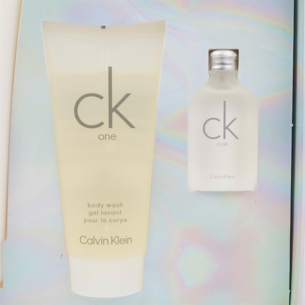 Set mỹ phẩm Calvin Klein 4 món no seal (PN) KG+