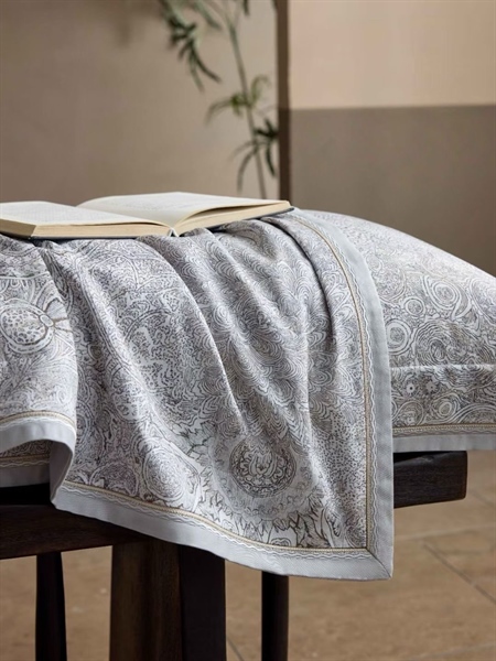 Bộ ga Ghi nhạt hoa văn cổ điển | "BST Nỉ Tơ Bóng" - Tencel Cotton - LF07.06