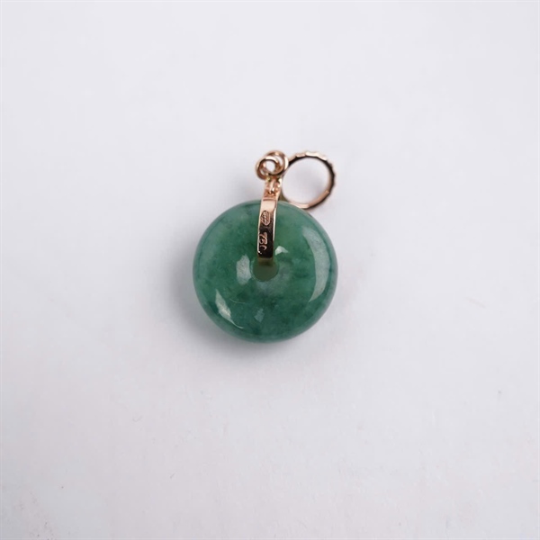 Charm khấu cao băng jadeite a Myanmar 927938 +