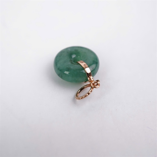 Charm khấu cao băng jadeite a Myanmar 927938 +