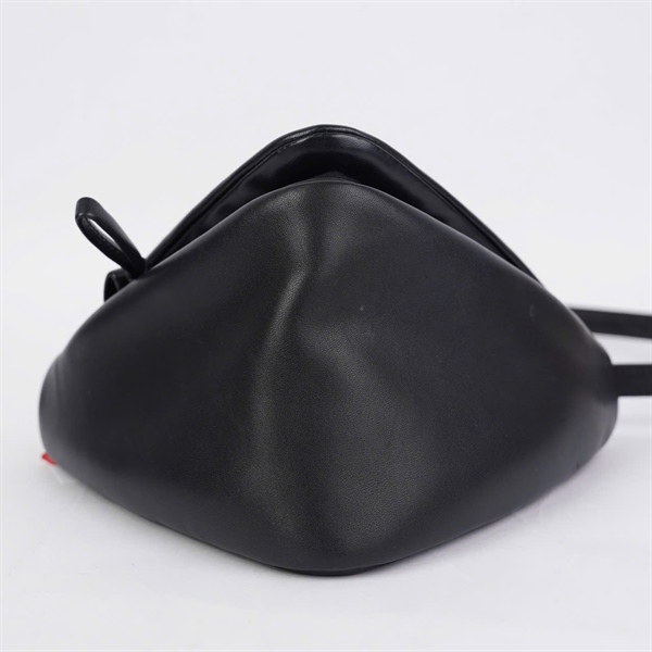 Túi Prada Triangle màu đen sz10-20 (BQ KG+