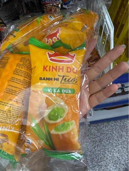 Bánh Mỳ Tươi Kinh Đô Lá Dứa