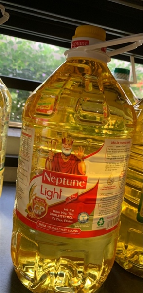 Dầu ăn thượng hạng Neptune Light 5L