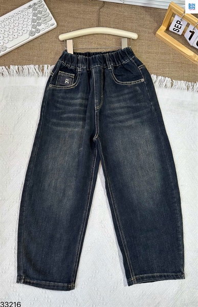 33216-Quần jean dài chữ DG xám đen