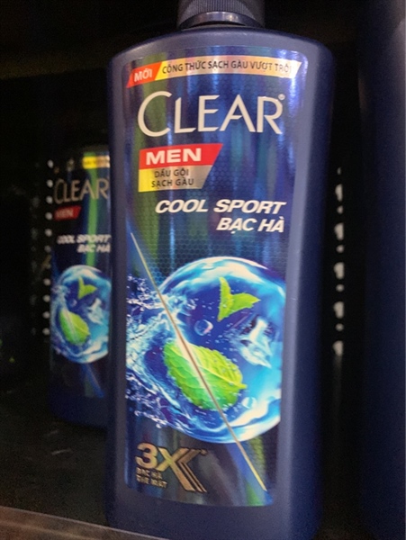 109CLEAR MEN Dầu Gội Mát Lạnh Bạc Hà 630g/8 Chai