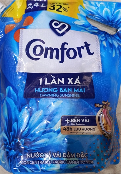 Comfort 1LX hương ban mai túi 2.4L/4