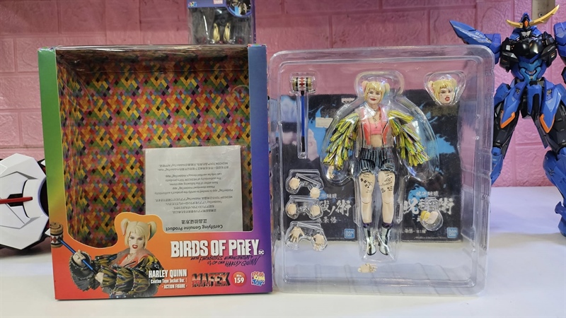 Mua bán (2ND) MAFEX NO. 159 HARLEY QUINN (CAUTION TAPE JACKET VER)