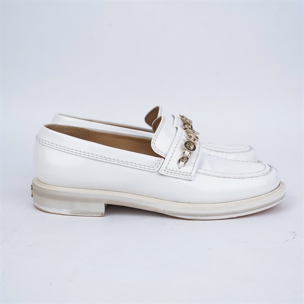 Giày Chanel trắng sz42 (TT) KG+