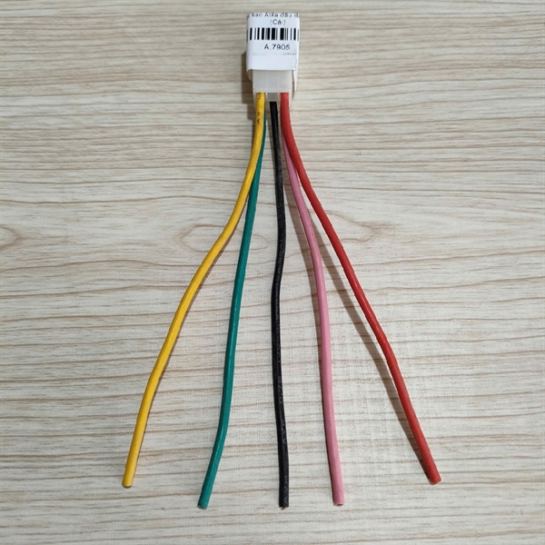 Đuôi sạc Atila đầu đực AV-G13