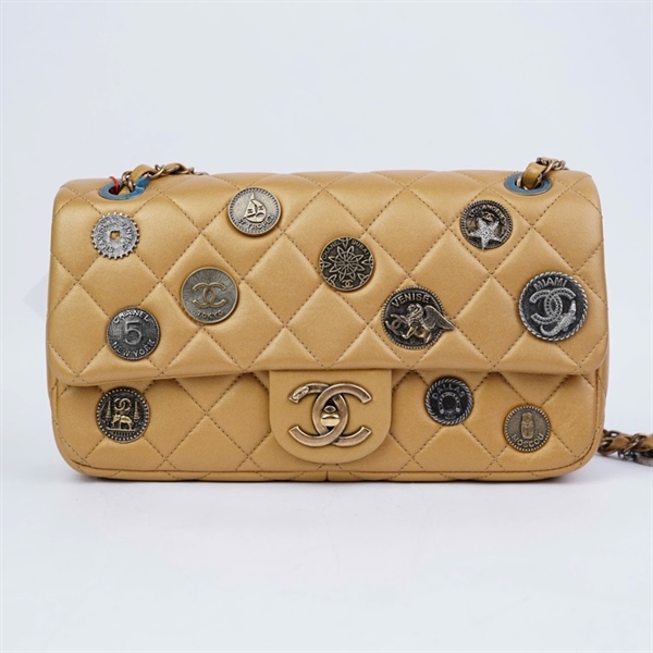 Túi Chanel Charm vàng (20643625) sz25 KG+