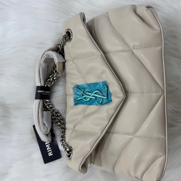 Túi đeo chéo YSL da mềm nắp nhọn TT323