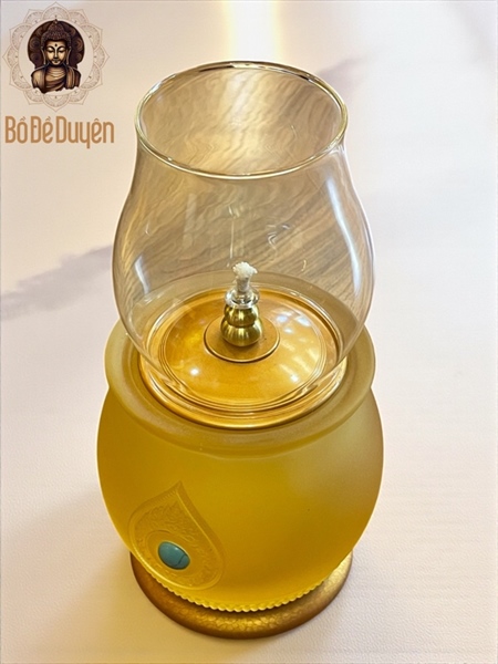 Đèn dầu phạn hoa