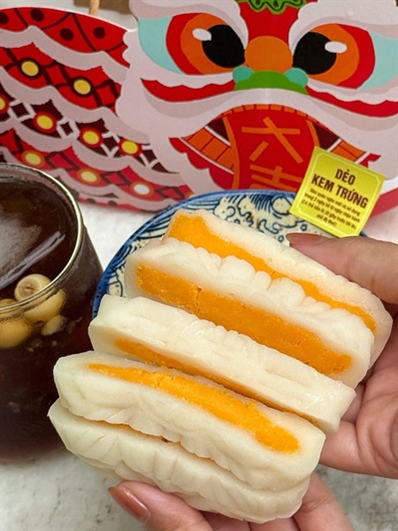 Bánh trung thu - dẻo kem trứng