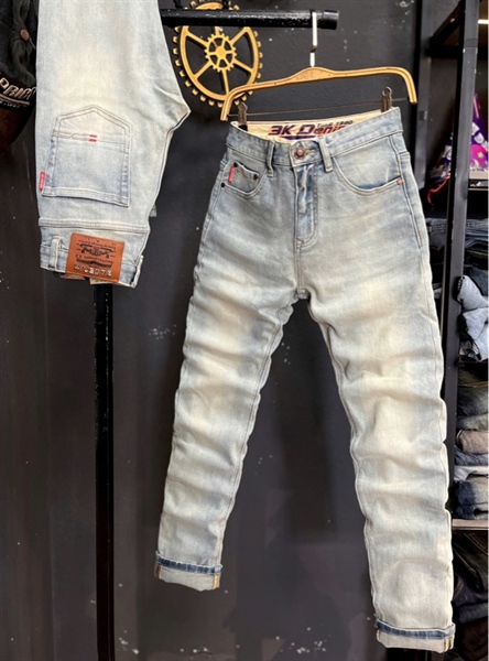 Jean Dài QCCC3K- K2257 Xanh Bạc phủ dơ chữ Xdương