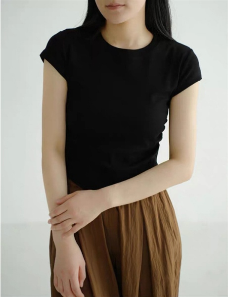 ÁO THUN CỔ TRÒN NHÚN SƯỜN BODY