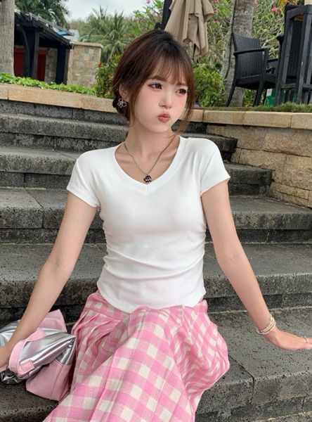 ÁO THUN CỔ TIM NHÚN SƯỜN BODY