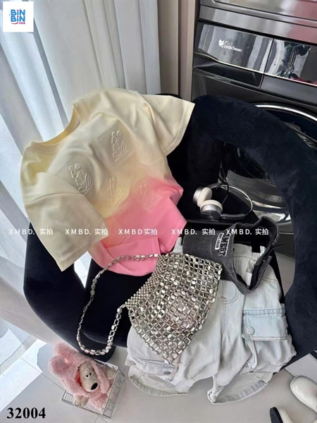 32004- Áo thun dập nổi Mickey - Vàng