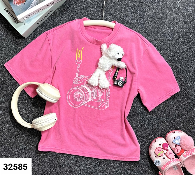 32585- Áo thun hồng in máy ảnh
