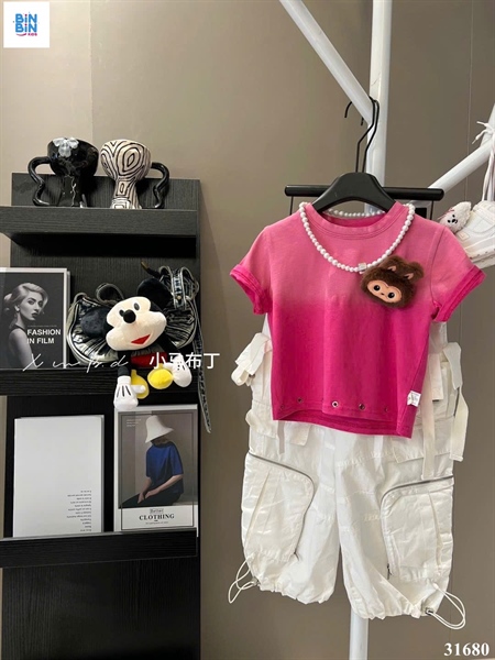 31680- áo thun labubu hồng