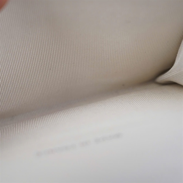 Ví Chanel trắng (30462834) (BQ) KG+