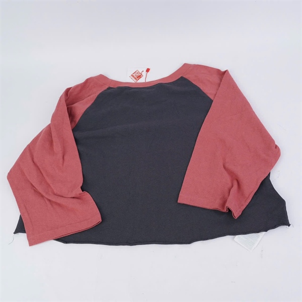 Áo thun GG xám pha hồng in chữ (BQ) KG+