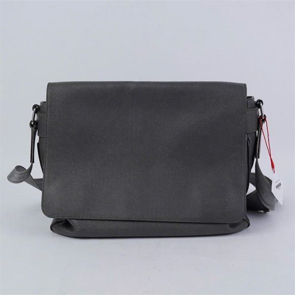 Túi LV đeo chéo xám sz32 KG+