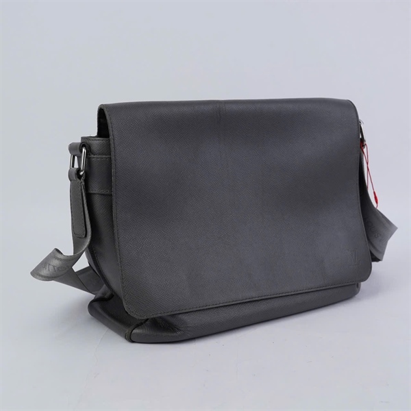 Túi LV đeo chéo xám sz32 KG+