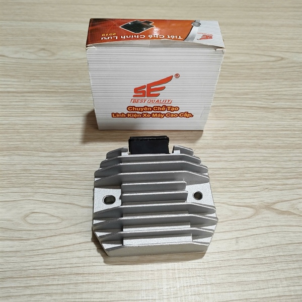 Sạc Lead 110 SE ( 641 )