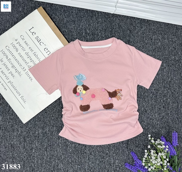 31883- Áo Crop Gấu Hồng