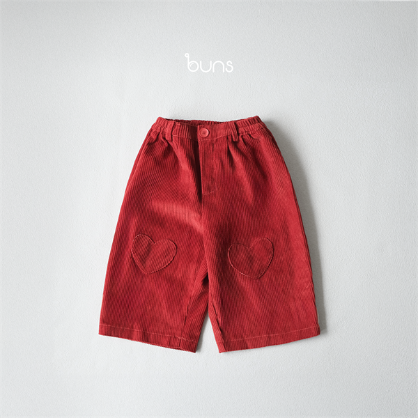 QUẦN NHUNG ĐỎ VÁ TIM