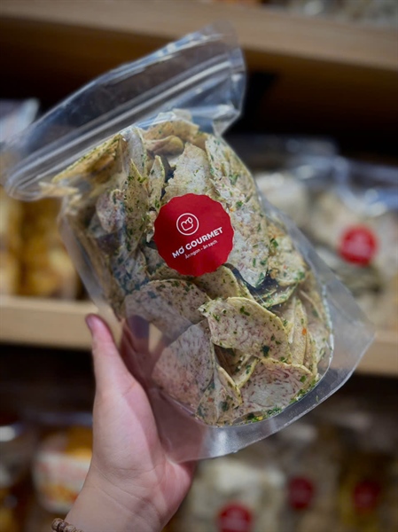 Khoai môn lát sấy hành