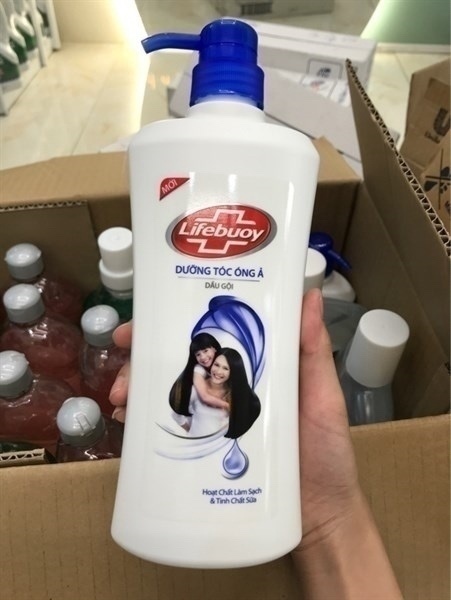 Dg. Lifebuoy Dầu Gội Dưỡng Tóc Óng Ả_ Xanh_ 621ml