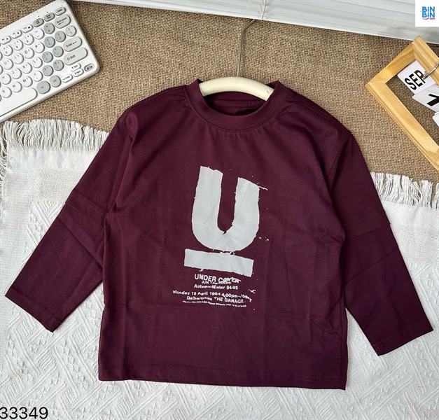 33349-Áo Tay Dài Đỏ In Chữ U