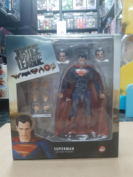 MAFEX SUPERMAN BL