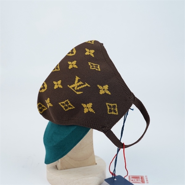 Khẩu trang LV nâu hoa vàng (HC)+