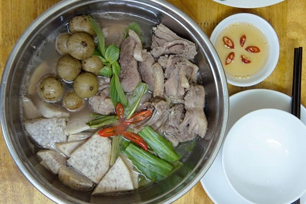 Vịt om sấu