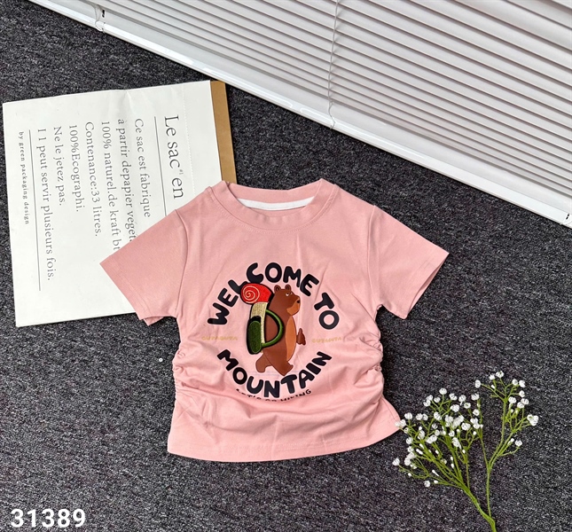 31389- Áo croptop gấu hồng