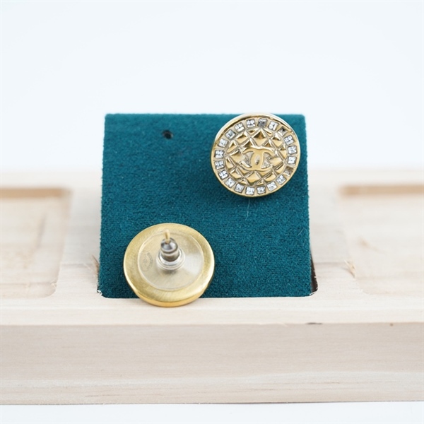 Bông tai Chanel tròn đính kim (PN) +