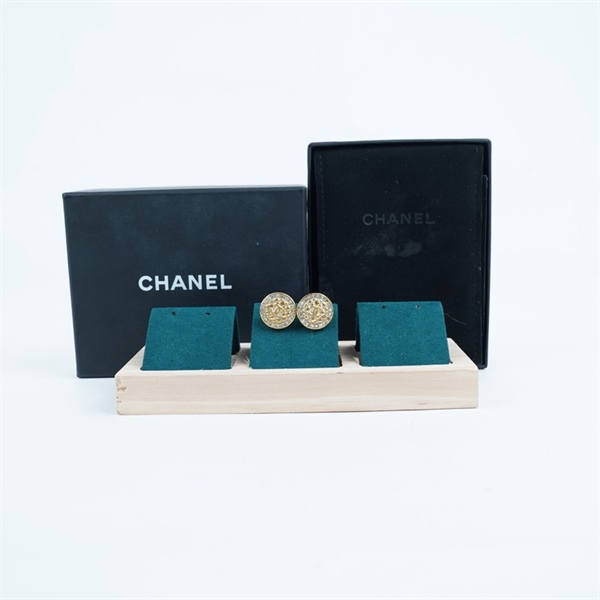 Bông tai Chanel tròn đính kim (PN) +